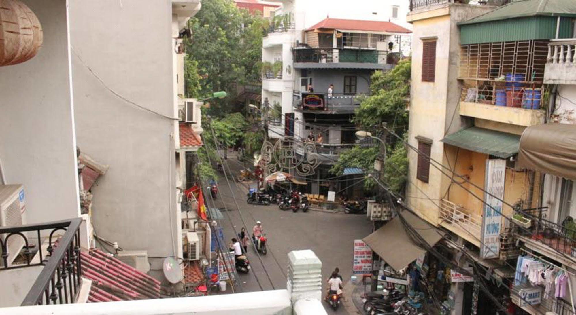 Hovi Ma May Hanoi Luaran gambar